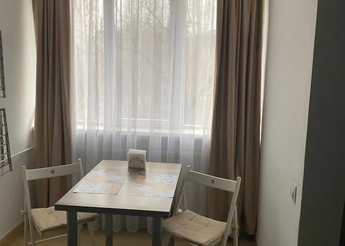 Garsoniera 430 *