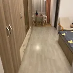 Garsoniera 430 شقة *